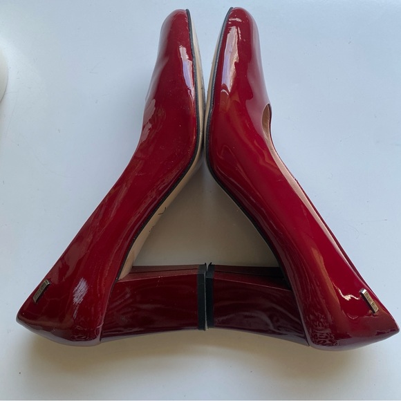 BEST BUT Women’s Patent Leather Ruby Red Round Toe Block Heel Pumps Size 38 - Picture 9 of 9